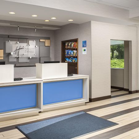 Holiday Inn Express Boston - Saugus By Ihg Zewnętrze zdjęcie
