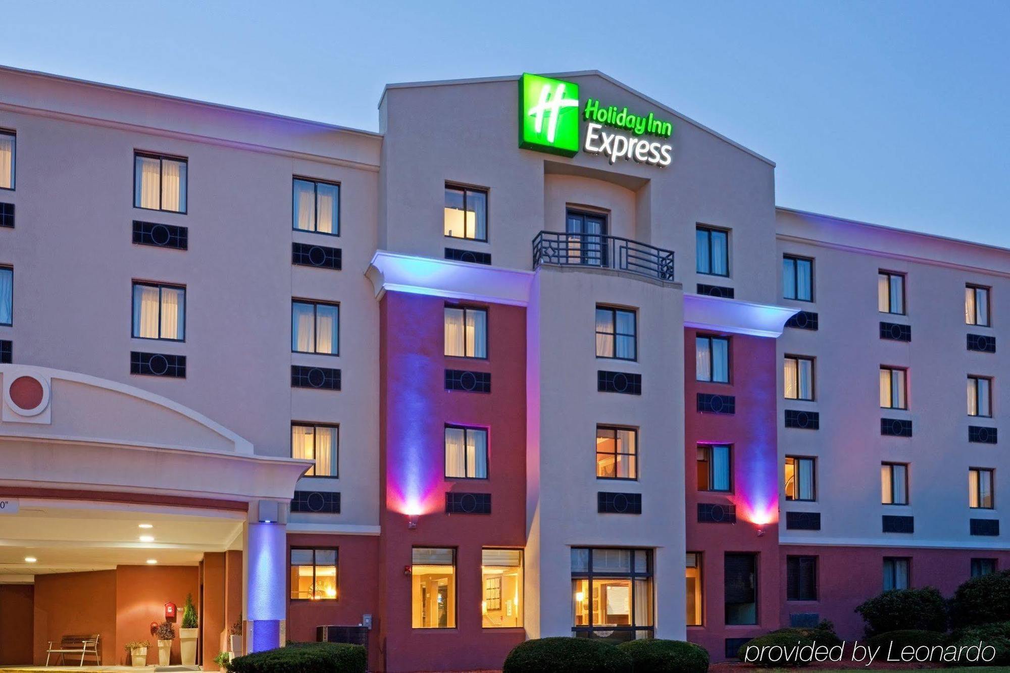 Holiday Inn Express Boston - Saugus By Ihg Zewnętrze zdjęcie