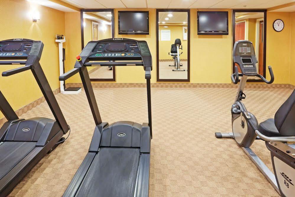 Holiday Inn Express Boston - Saugus By Ihg Zewnętrze zdjęcie